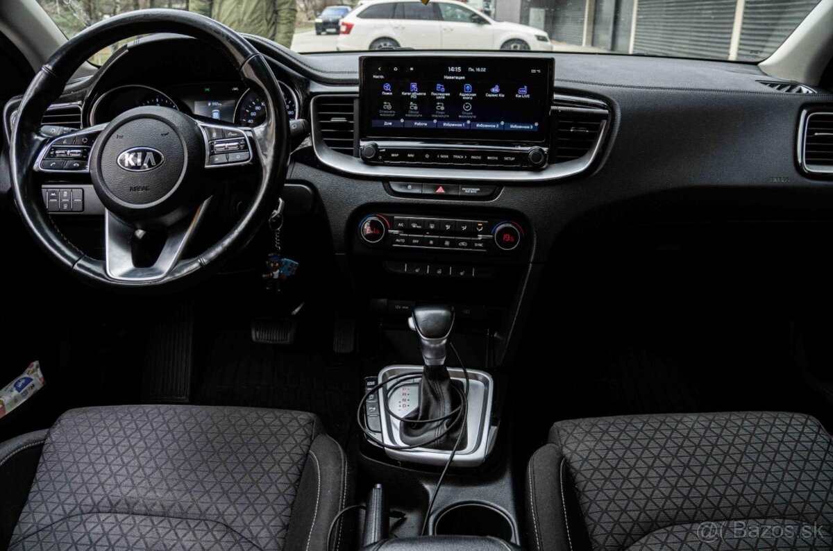Kia Ceed 1.6 CRDi mHEV Gold A/T - 16