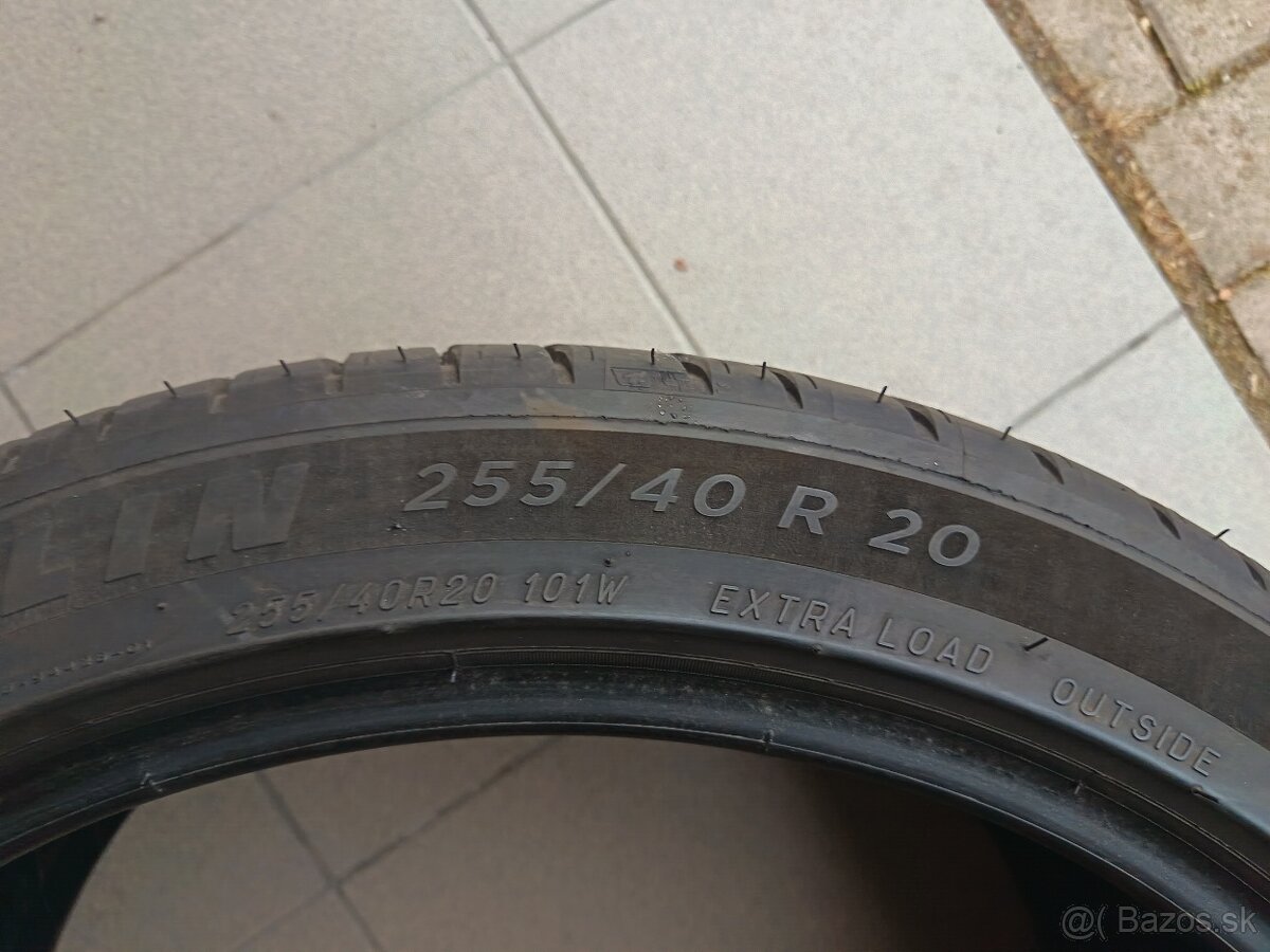 letne pneu Michelin 255/40 R20 - 16