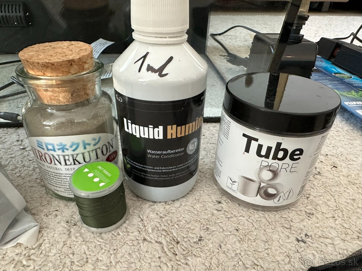 Predám Akvárium FLUVAL Flex (57l), čierné - 16