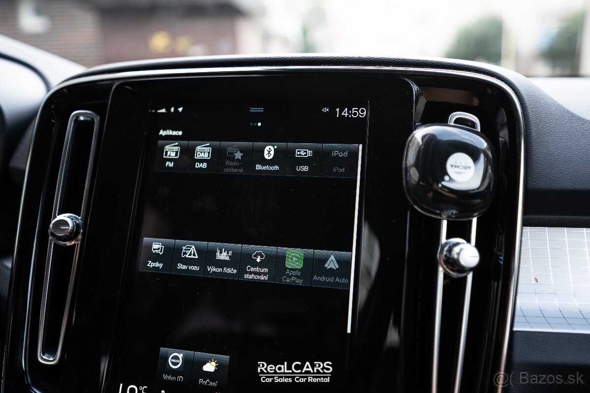 Volvo XC40 145kW 2021 - 16