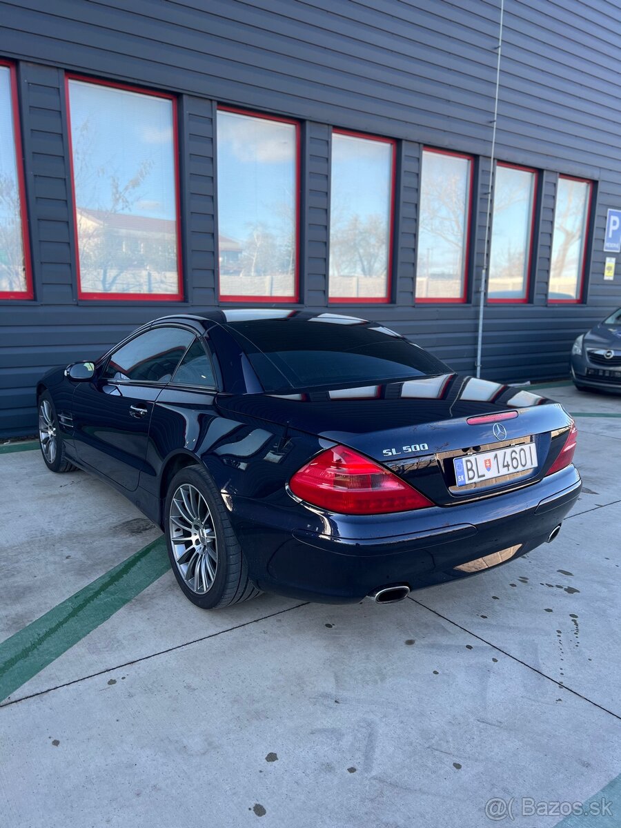 Mercedes-Benz SL500 - 16