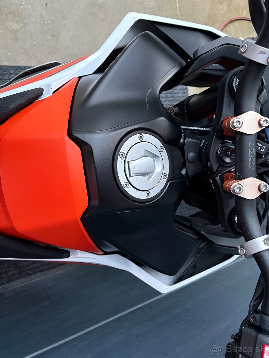 KTM Adventure 890 2023 ABS - 16