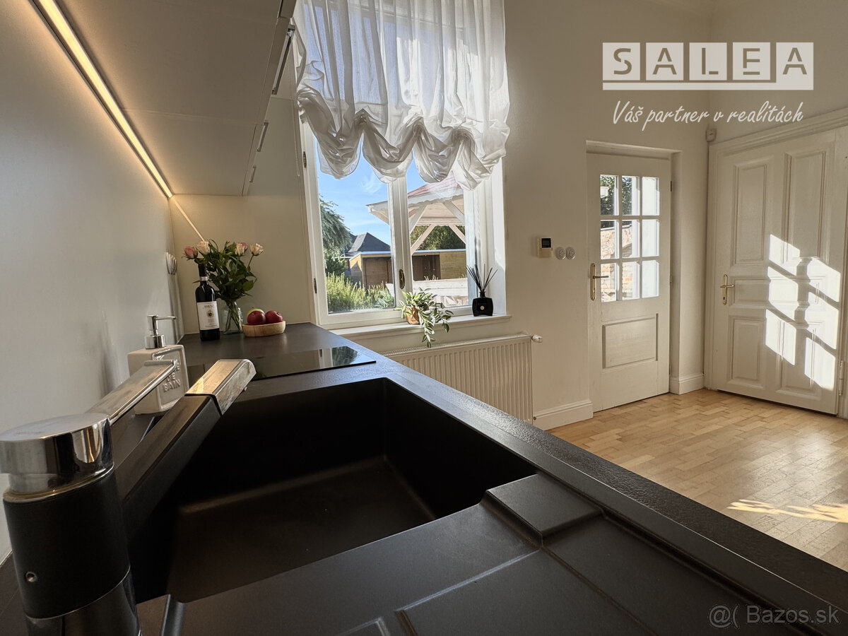 Rodinný dom vhodný na bývanie alebo reprezentatívne kancelár - 16