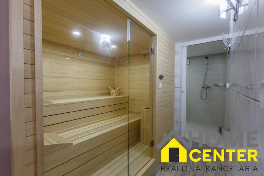 Nádherný dom /420 m²/ s bazénom a výhľadom na more, Dalmátsk - 16