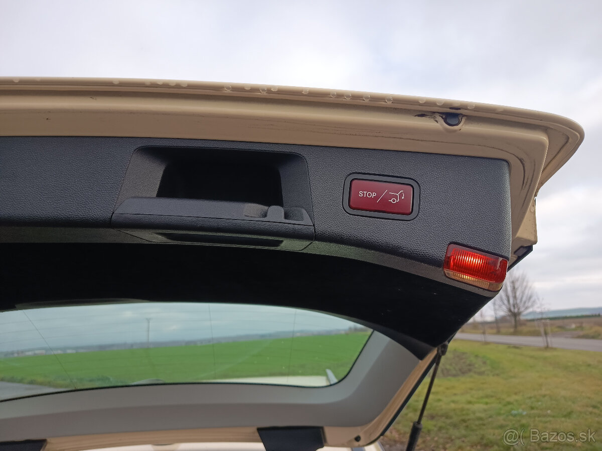 MB E W212 kombi 200 CDI-automat, tažné, bixenony, DPH - 16