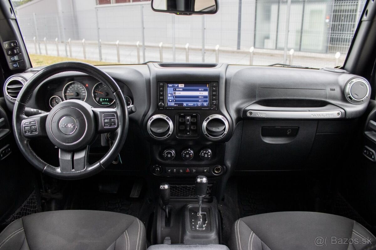 Jeep Wrangler Unlimited Rubicon 3.6 V6 LPG/Benzín - 16