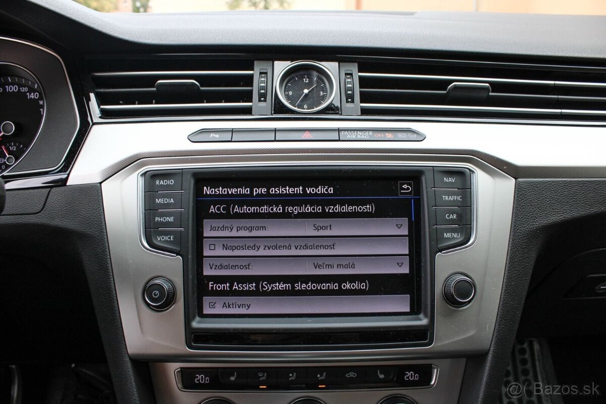 Volkswagen Passat Variant 2.0 TDI Highline DSG - 16