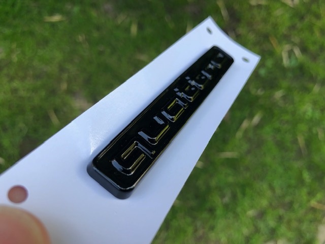 QUATTRO ROZNE ZNAKY NA PREDOK AJ ZADOK - 16