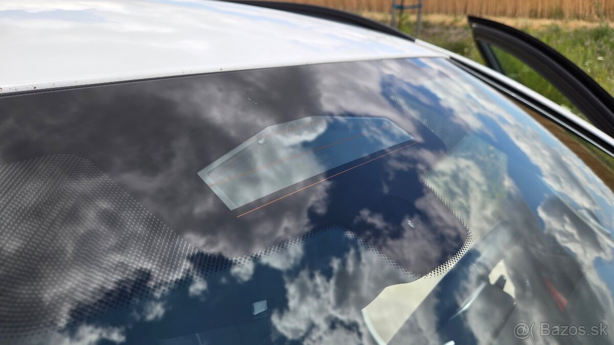 Predam BMW 540d Touring xDrive M-paket 12/21 Model22 98tkm - 16