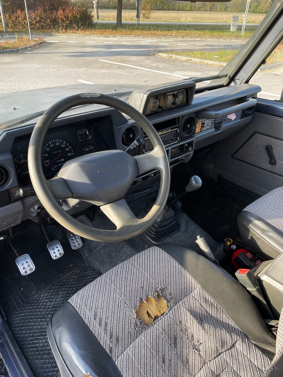 Toyota Land Cruiser LJ70 2.4td - 16
