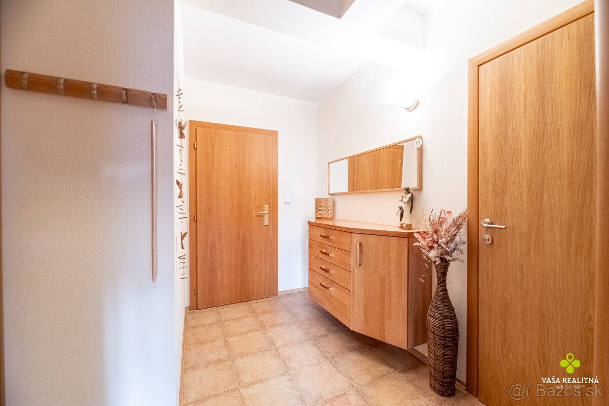 Jedinečný 3 izbový byt Pravenec, terasa, 92 m2 - 16