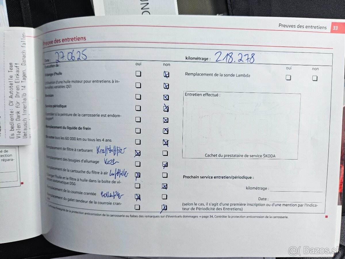 Skoda Octavia Combi 2.0TDI CR RS - 16
