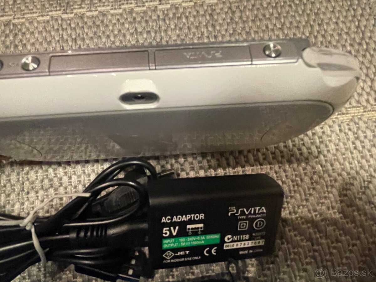 PS VITA PCH-1001 - OLED biela +4gb - 16