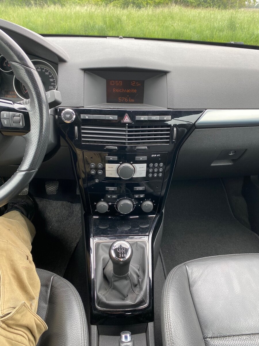 Predam Opel Astra TT, twin top, kabriolet - 16