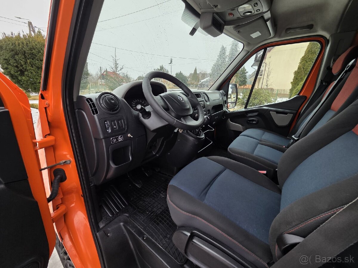 Predám 7 MIESTNU dodávku Renault Master - 16