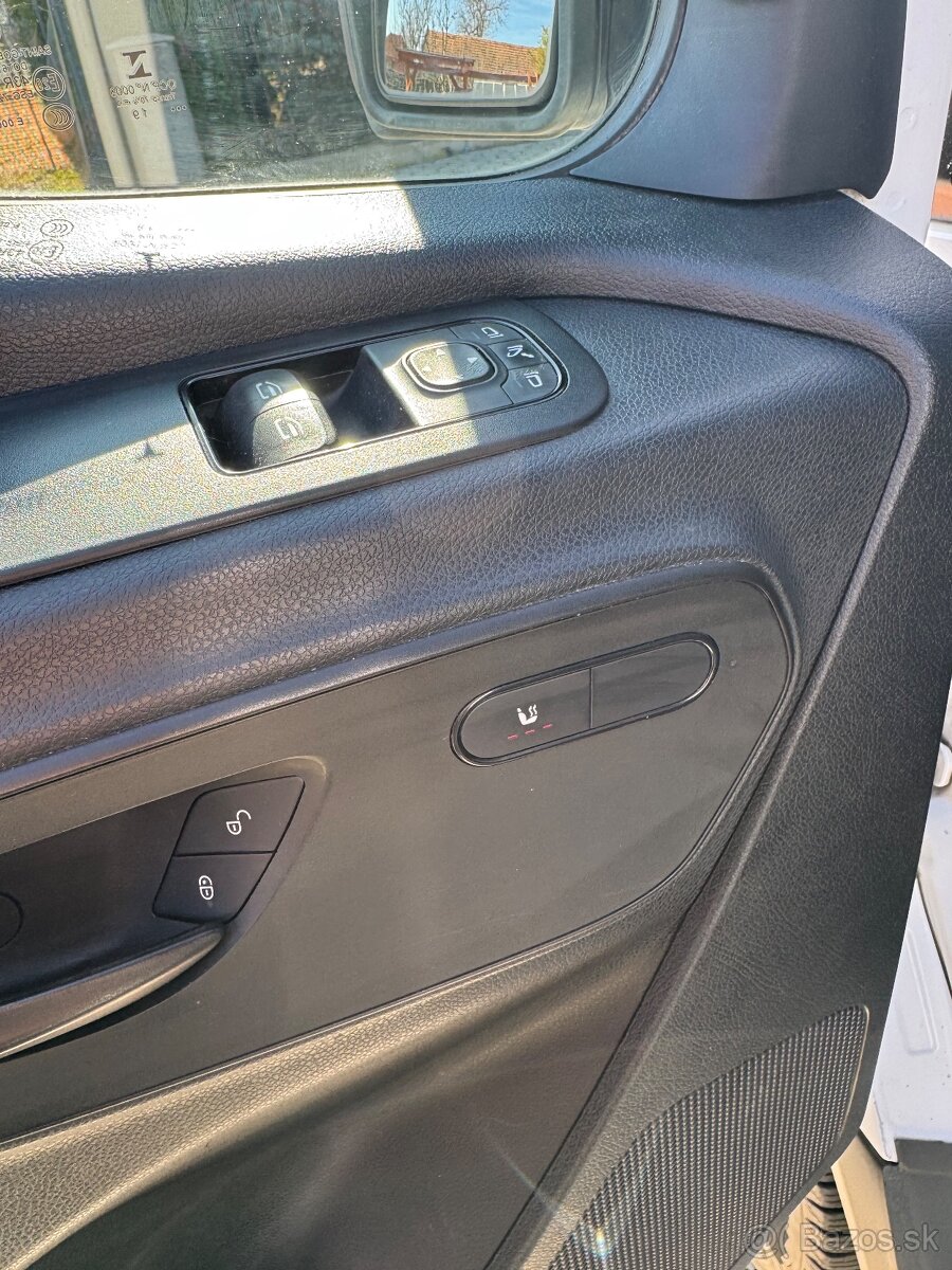 Mercedes Sprinter Vysoká výbava - 16