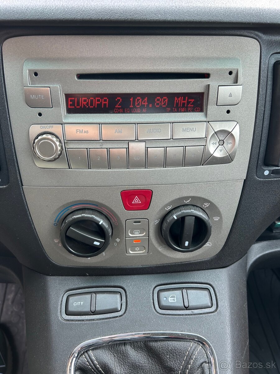 Lancia Musa 1.3 JTD MultiJet 90 Oro - 16