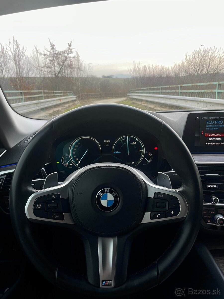 Bmw 520d xdrive g30 2017 140kw sport line - 16