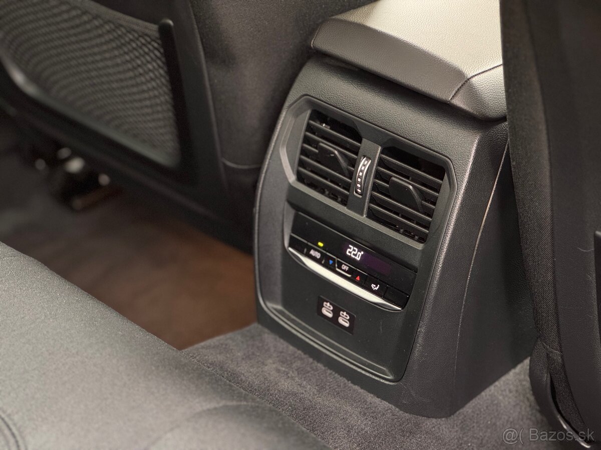 BMW 320d | x-Drive | 2022|Luxury Line | LASER | Ťažné - 16