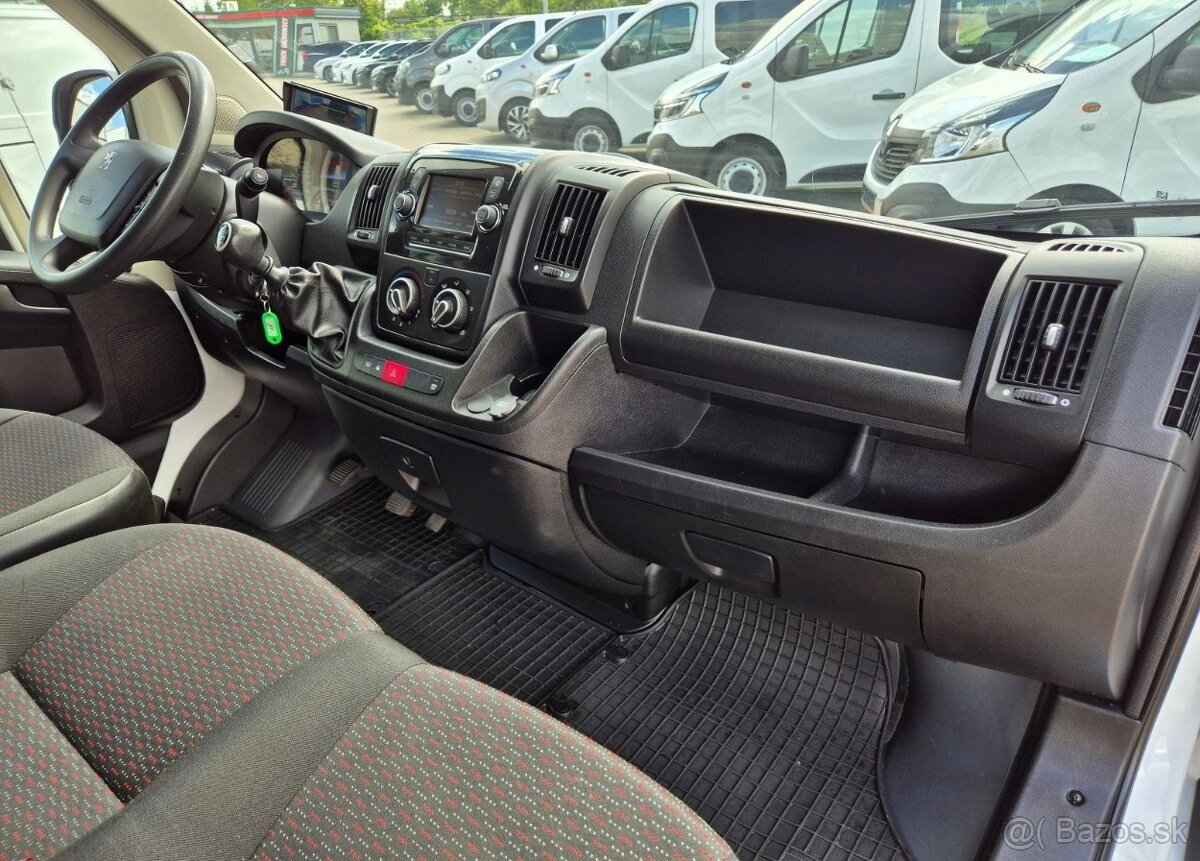 Peugeot boxer L4H3 6-miestne 2.2 HDI 140 koni - 2020 - 16