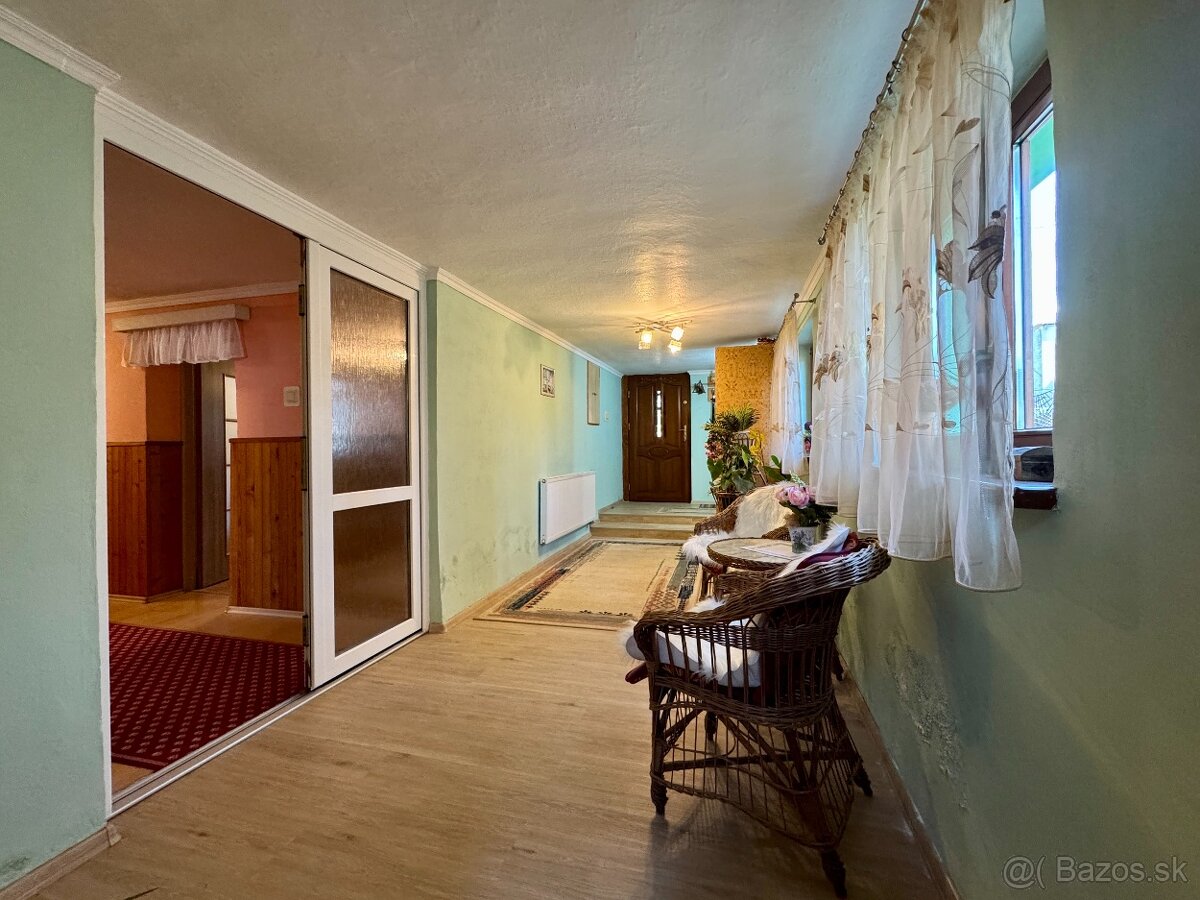 Priestranný dom s veľkým pozemkom – Nižná Hutka - 16