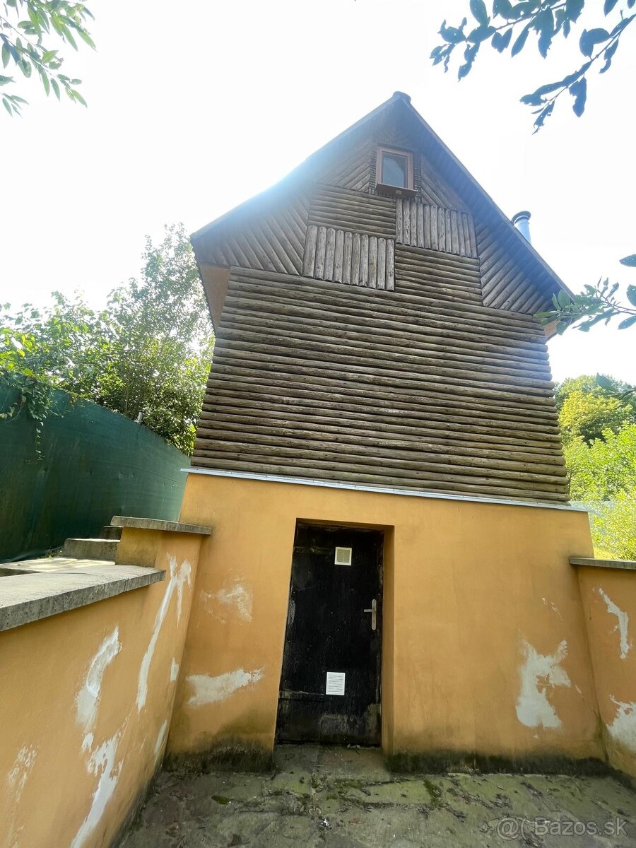 Chata s pozemkom - Hnúšťa Majer - 16