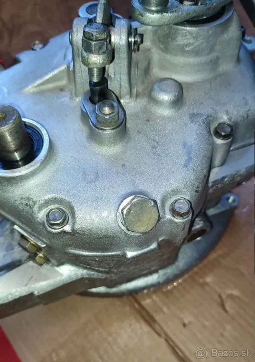 Originální díly Uloženka převodovka válce dynamo - 16