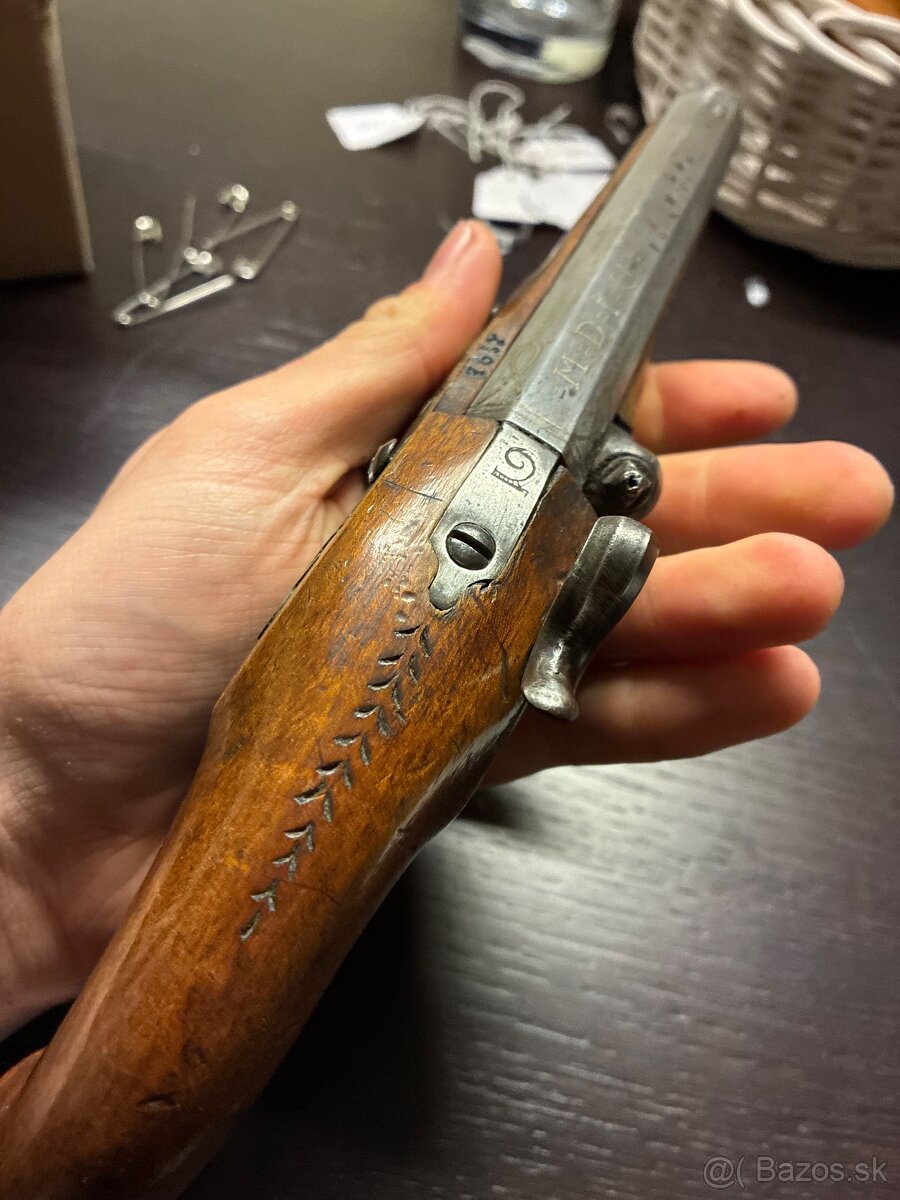 Historická perkusná pištoľ 4 - 16