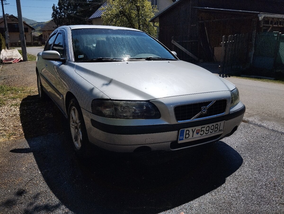 VOLVO S60 2,4D 2001 5-st. manuál - 16