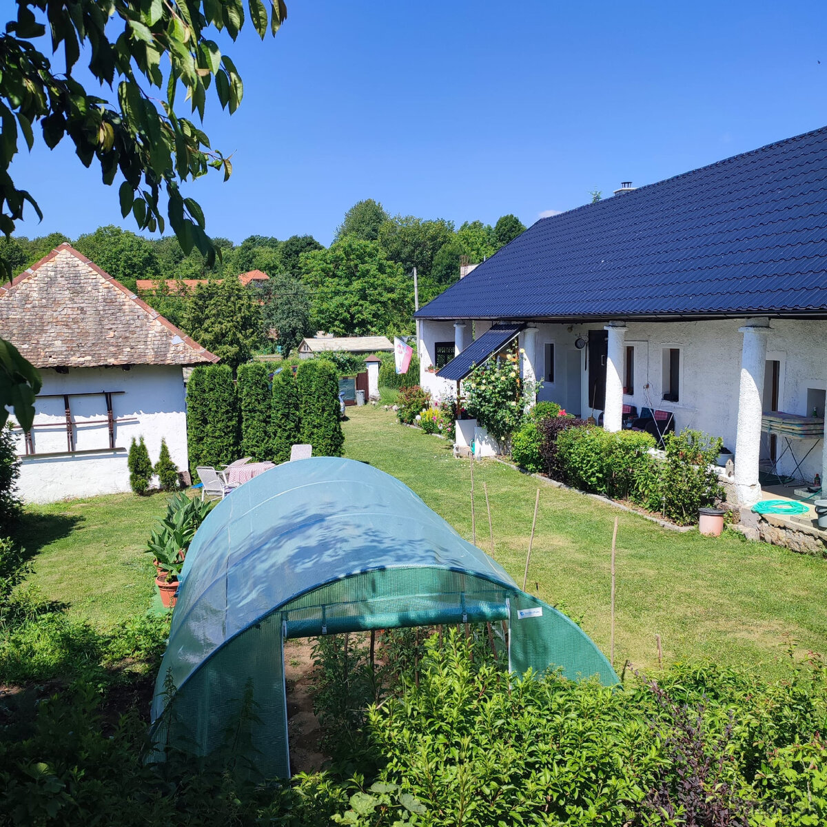 FINREA│Rodinný dom s veľkým pozemkom – Veľký Lom, okres Veľk - 16