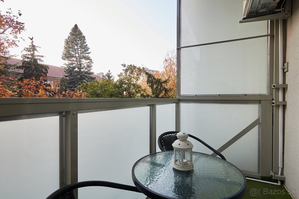 Zariadený 2 izbový byt v centre mesta, Ľ. Podjavorinskej - 16