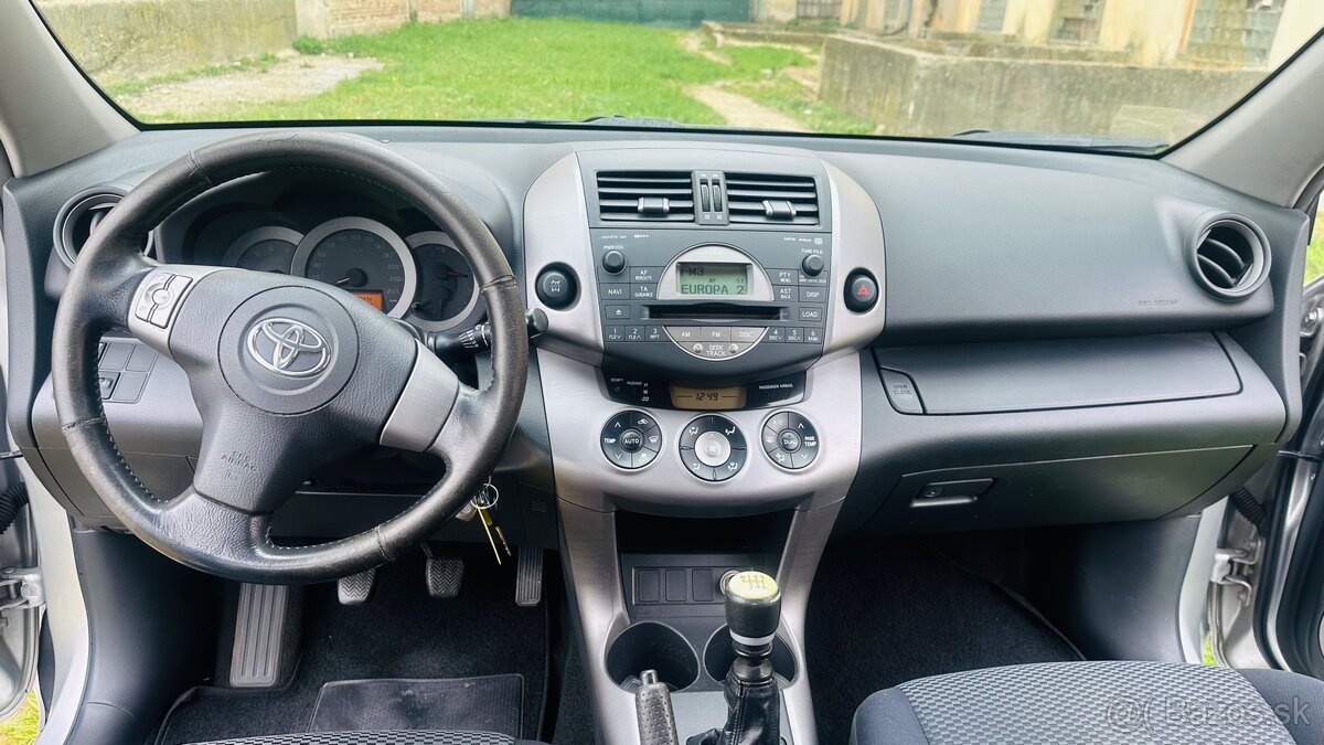 Toyota RAV4 4x4 - 16