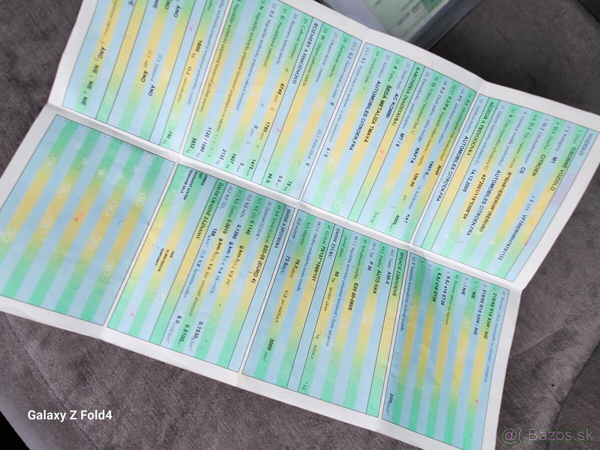 Predám Citroën C5 2.0 HDI 100kw r.v.2008 - 16