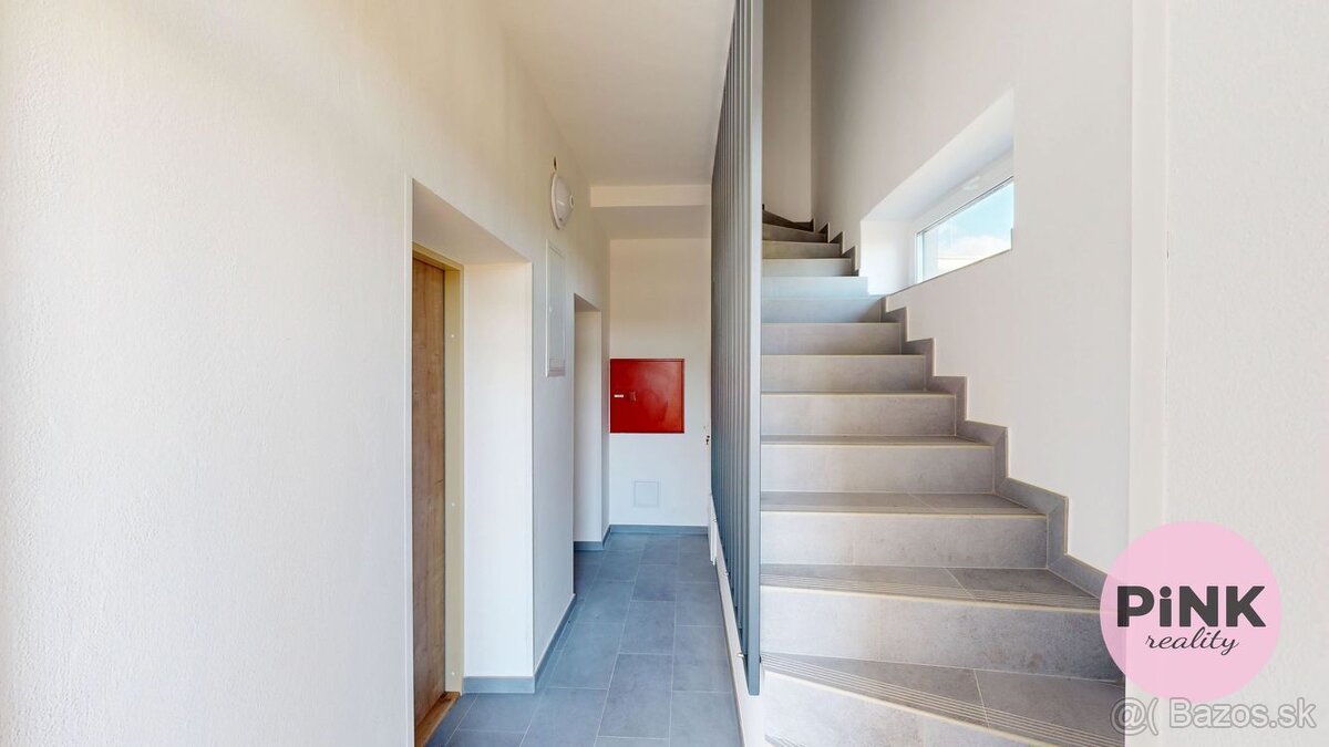 PINK Reality Nadštandardné 1-izbové byty na PRENÁJOM - Galan - 16