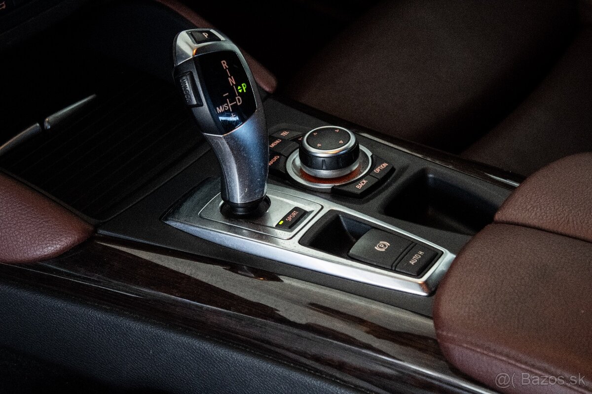 BMW X6 xDrive 35i - 16