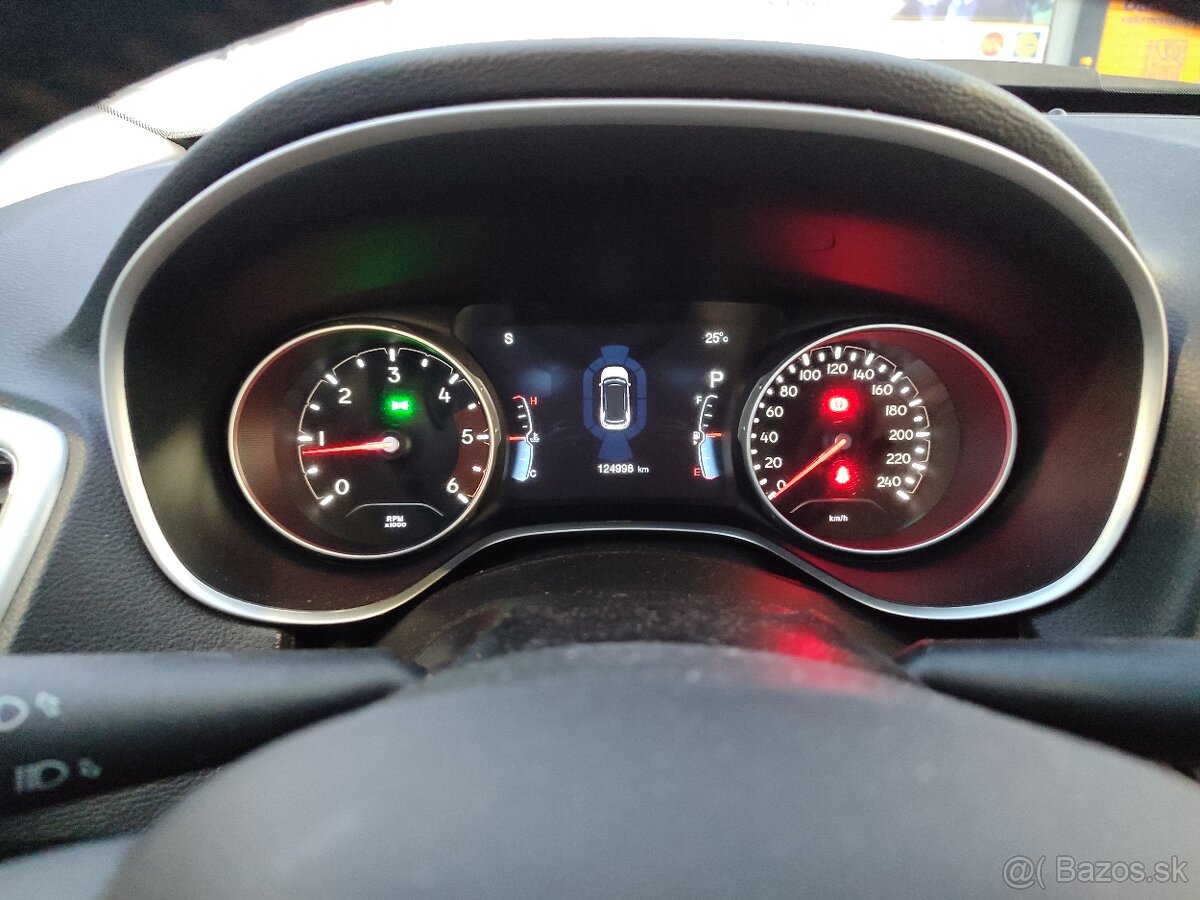 Jeep Compass 2.0 MJET AWD LIMITED(odpočet DPH) - 16