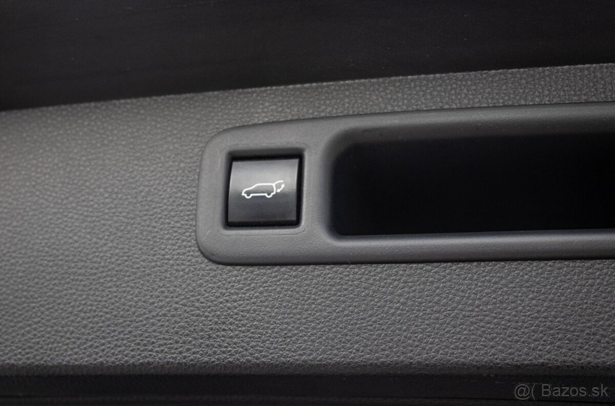 Toyota Highlander 2.5 Hybrid Dynamic Force Executive AWD - 16