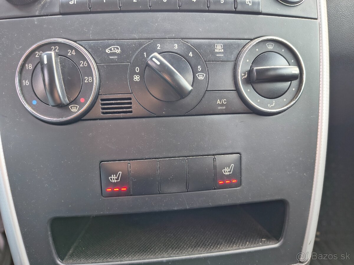 A150 benzín AUTOMAT Slovenské - 16