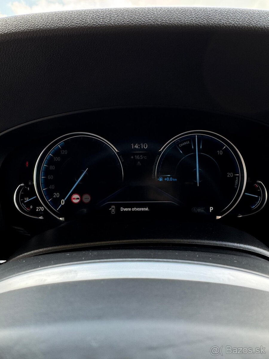 BMW 540i xDrive M Sport - G30 - 16