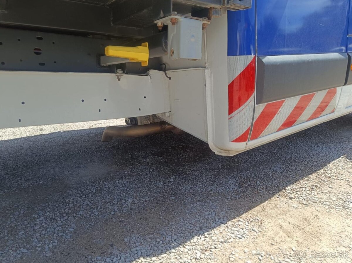 Renault Master 107 kW - 16