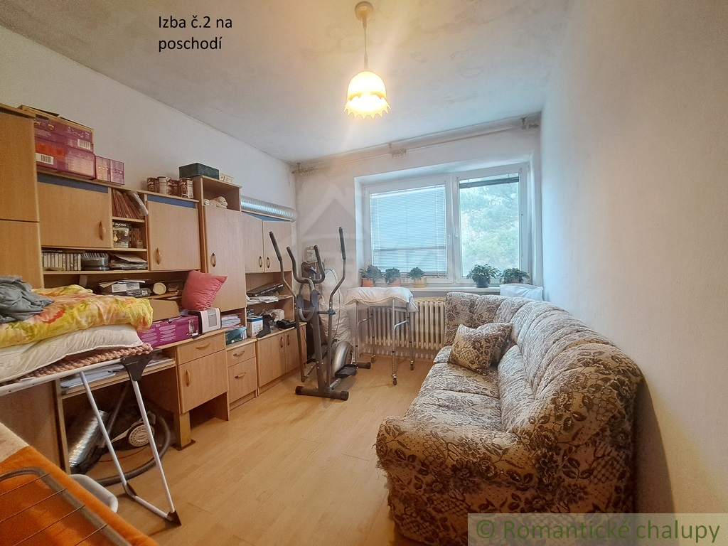 Poschodový dvojgeneračný dom so suterénom a veľkou záhrado - 16