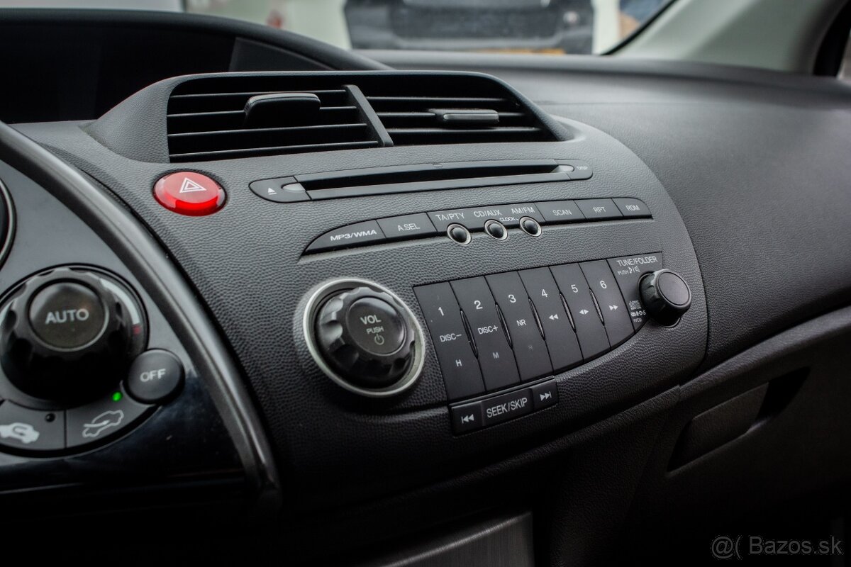 Honda Civic 8g 1.4 61kw MT/6 2006 - 16