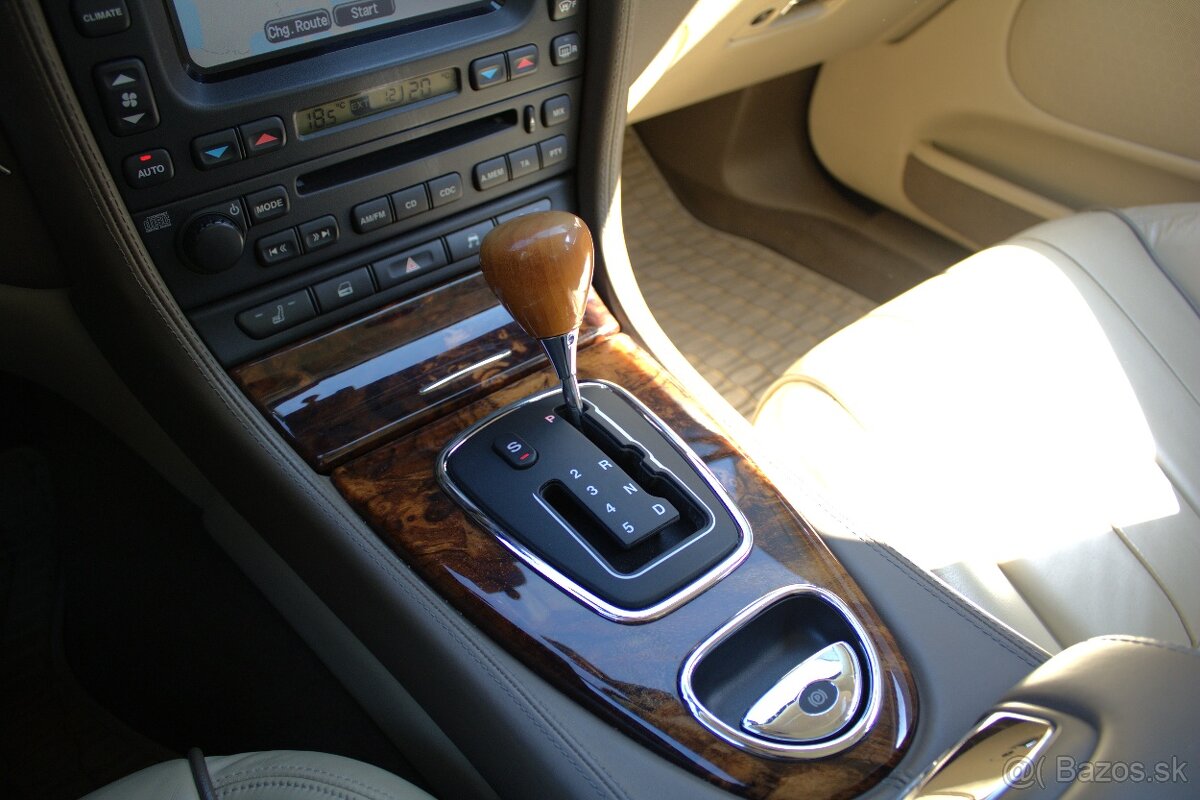 Jaguar S-Type 2.7 V6 Executive AT6, 152kw - 16