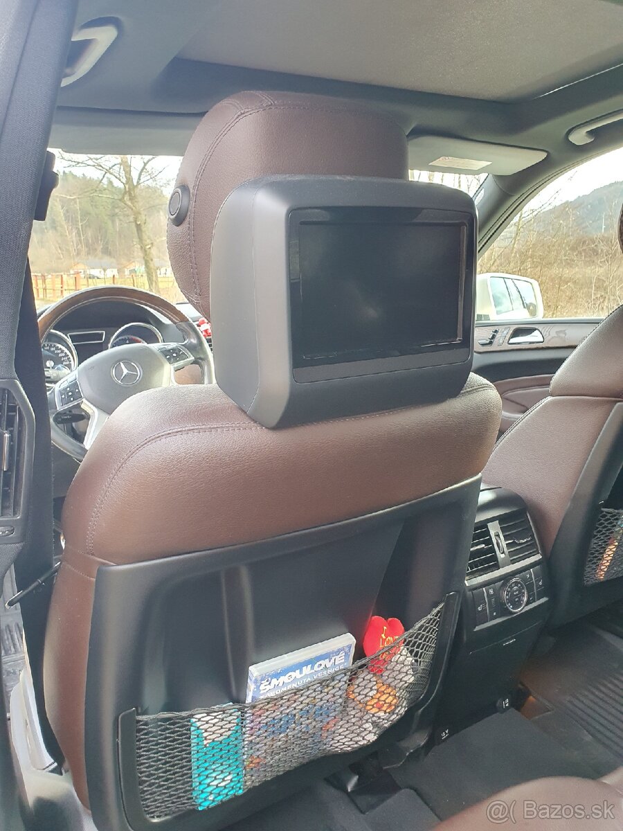 Mercedes Benz ML 350 - 16