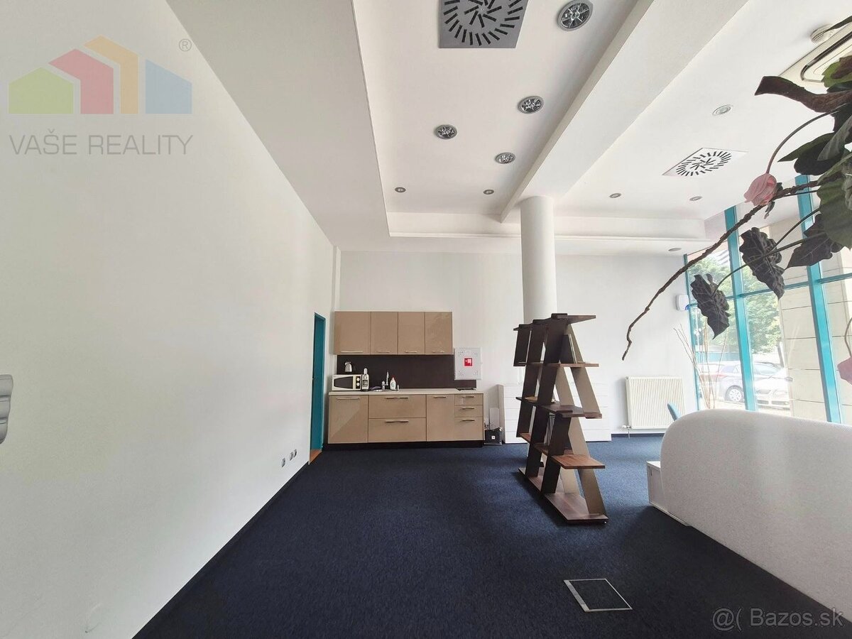 Na predaj obchodný priestor v polyfunkčnej budove, Vajnorská - 16