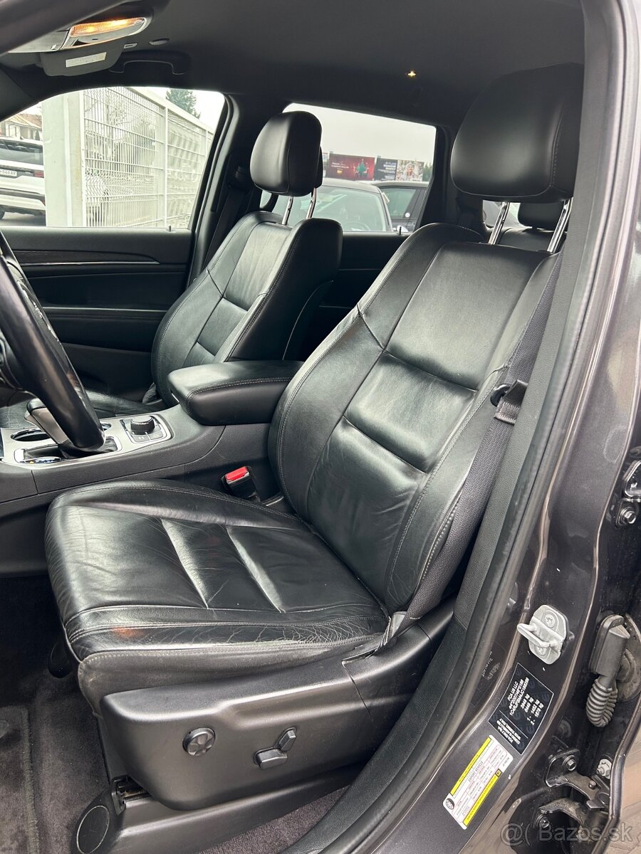 Jeep Grand Cherokee 3.0L V6 TD Laredo A/T - 16