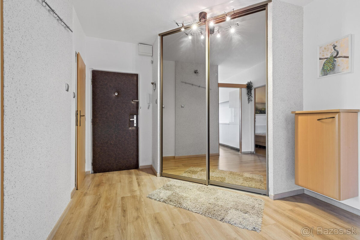 PRIESTRANNÝ - 4 izbový byt - 86 m2 Štefunková ul. VÝBORN - 16