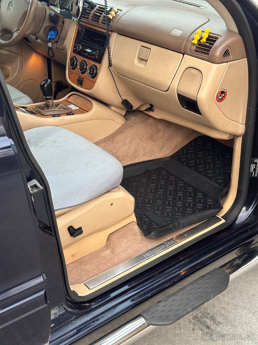 Mercedes-Benz ML270CDI 4Matic - 16