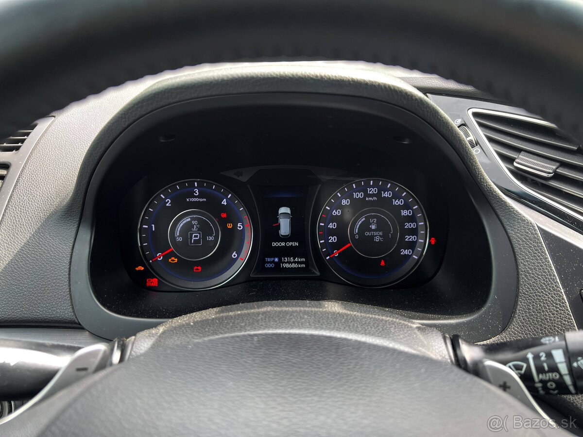 Hyundai i40 CW 1.7 CRDi 136k Style A/T - 16