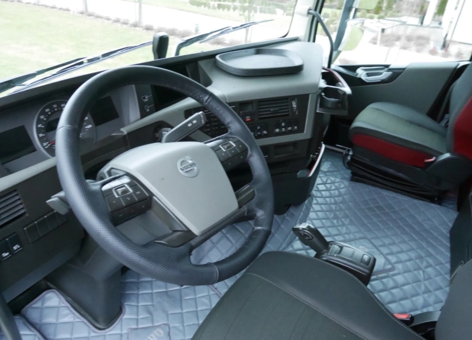 9586 - Volvo FH4 460 - 6x2 - Nosič kontejnerů – EURO 6 - 16